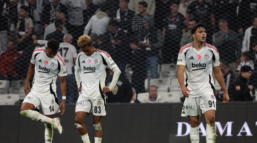 Beşiktaş Teknik Direktörü Giovanni van Bronckhorst mağlubiyetin ardından konuştu! ''Takımımı ilk kez böyle gördüm''