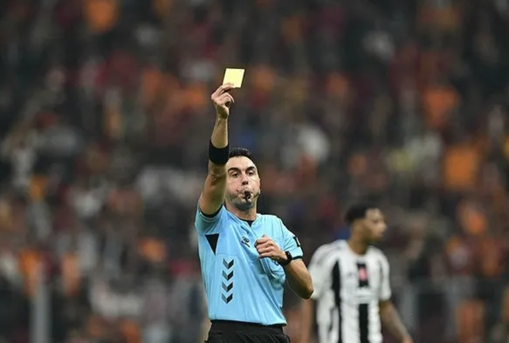 Erman Toroğlu, Arda Kardeşler için ortaya öyle bir iddia attı ki, gündem yine Galatasaray maçına çevrildi! ''İyi bilen birisi ismini vermem!” G3