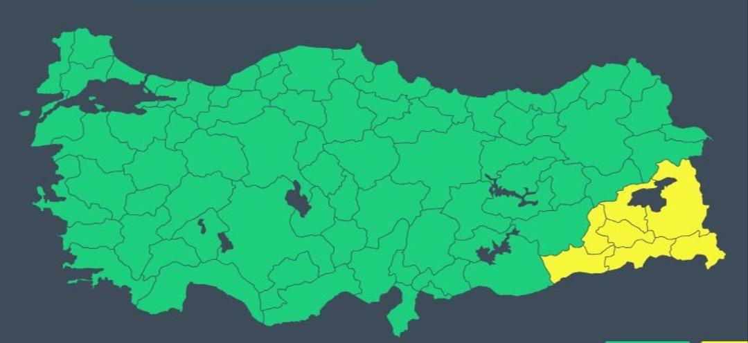 meteorolojiden-kuvvetli-firtina-ve-saganak-uyarisi-sicaklik-9-derece-birden-dusecek-iste-3-kasim-2024-il-il-hava-durumu-17306099955069_3