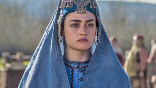 Esra Bilgiç pozlarıyla mest etti! Görenler Aşk yaramış dedi