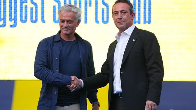 Fenerbahçe, Trabzon'dan transfer yapmak üzere! Ailesi İstanbul'a davet edildi