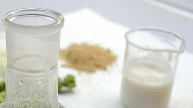 Faydalarına inanamayacaksınız! Say say bitmiyor... O içecek hem bağırsak hem kalp hem de cilt üzerinde mucizeler yaratıyor