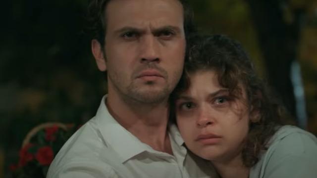 Aras Bulut İynemli'yle aşk mı yaşıyor? Eylül Ersöz'den kafa karıştıran açıklama! Aralarındaki 11 yaş fark sorulunca...