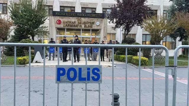 3 belediyeye kayyum atanmıştı! Dikkat çeken '4 Kasım' detayı