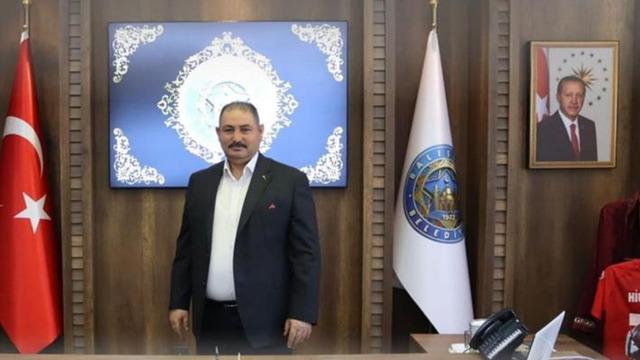 Balışeyh Belediye Başkanı Hilmi Şen'e silahlı saldırı! Vuran kişi akrabası çıktı: Hilmi Şen ve şoförü hayatını kaybetti