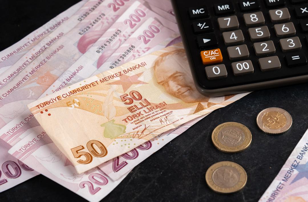 Asgari ücret zammı için ezber bozdu! Herkes yüzde 25 zam oranını konuşuyor ama... "Daha da artacak" diyerek açıkladı