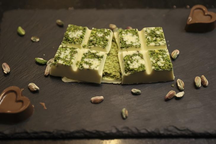 Dubai çikolatası furyası sürerken tüketim kandırmacasında bu sefer de antepfıstığı yerine bezelye şoku! G5