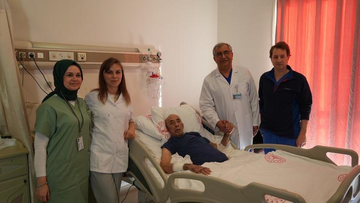 Dünyada 8. Türkiye'de eşi benzeri olmayan vaka! Hayatına vücudunun yarısı olmadan devam edecek G4