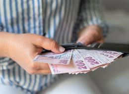 'Hükümetin niyeti belli oldu' dedi... 2025 yılındaki asgari ücretin belirlenmesine sayılı gün kaldı! Aziz Çelik zam senaryolarını canlı yayında anlattı!