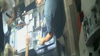 1 milyon 250 bin TL değerinde! Önce fotoğrafını çekti... Fark edince neye uğradıklarını şaşırdılar