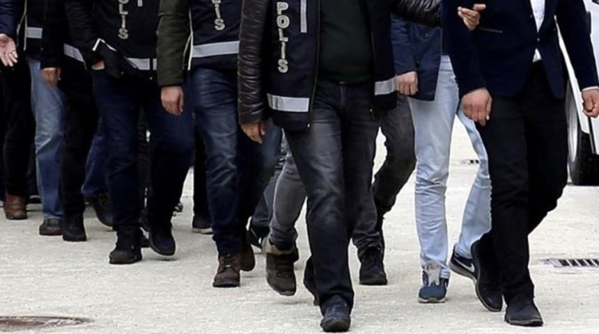 Sosyal medyada FETÖ propagandası! 8 kişi gözaltına alındı