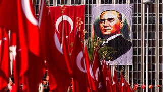 Atatürk filmleri ve dizileri: Mustafa Kemal Atatürk'ü anlatan en iyi, en duygusal, en anlamlı, en güzel filmler ve diziler