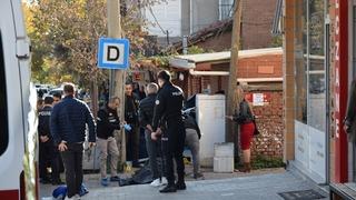 Balıkesir'de cinayet! Husumetlisini sokak ortasında vurdu