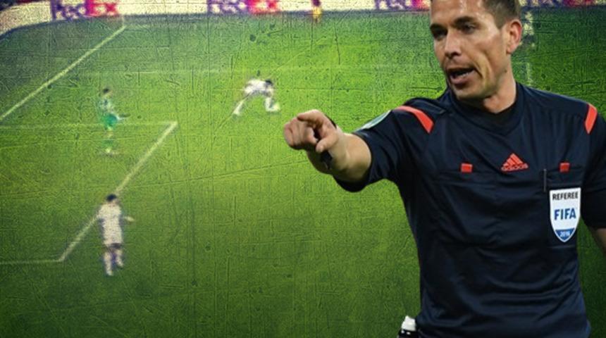 Şampiyonlar Ligi'nde ilgin&ccedil; an: Hakem penaltı &ccedil;aldı, spiker dahil kimse ne olduğunu anlamadı! Bu sezon bir ilk...