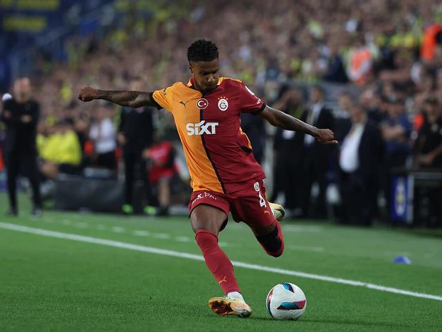 Tottenham maçına saatler kala Galatasaray'a müjde! Okan Buruk izin verirse ilk 11'de oynayabilecek