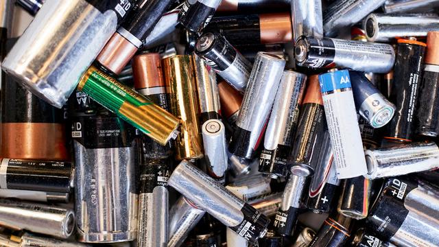 Çin'in karşısında pili bitti! Dev Alman markası Varta 2008 krizinden daha kötüsünü yaşıyor! Yolun sonu göründü