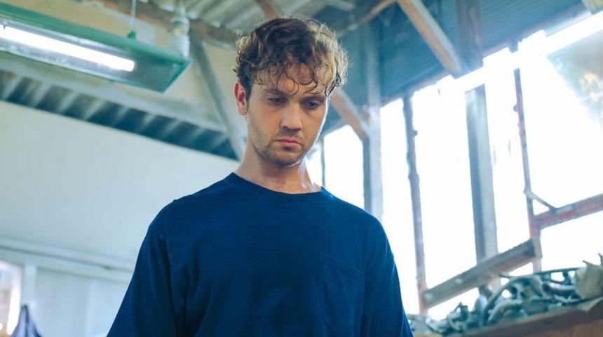 4 katlı villası alev alev yanmıştı! Aras Bulut İynemli'nin Deha'dan kazancı ortaya çıktı! Bölüm başı aldığı para... 