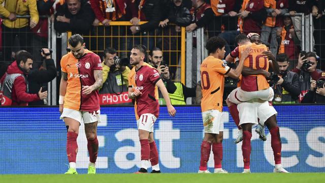 Galatasaraylı futbolcular Tottenham galibiyetinin ardından açıklamalarda bulundu: ''Bizde kendimizi favori görüyoruz!'' Kaan Ayhan, Yunus Akgün...