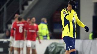 AZ Alkmaar yenilgisi sonrası Fenerbahçe'ye büyük tepki! Ahmet Çakar'dan sert sözler: Pişmaniye gibi dağıldılar
