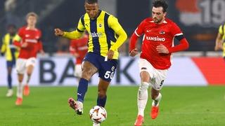 Fenerbahçe'yi mağlup eden AZ Alkmaar 7 maç sonra bir ilki yaşadı!
