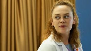 Demet Evgar hakkında bomba iddia! 'Seti karıştırdı' dendi rol arkadaşı açıklama yaptı! 