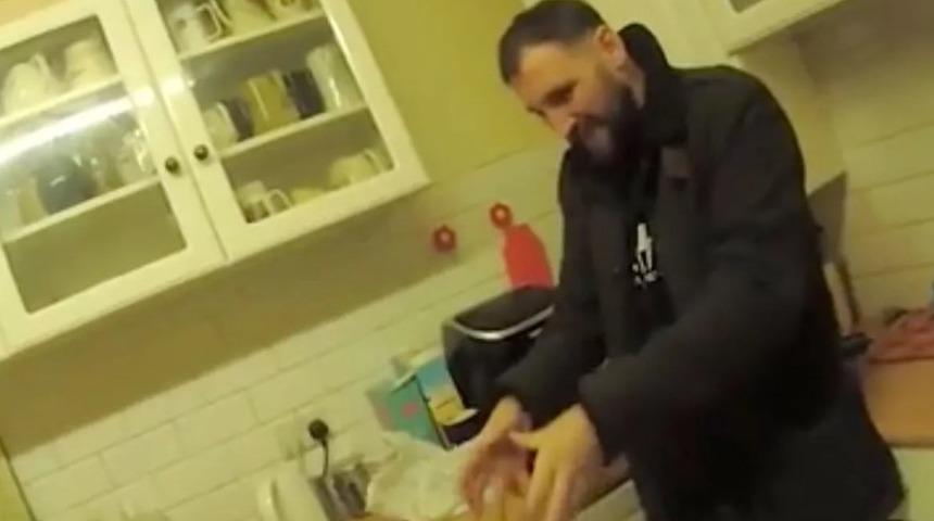 Sevgilisini boğarak öldüren adam soğukkanlılıkla o anları böyle tarfi etti! Dünyaca ünlü diziden esinlenmiş... "Tıpkı The Simpsons'ta gördüğünüz gibi"