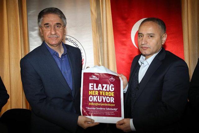 Başkan Yanılmaz ve muhtarlardan ‘Elazığ Her Yerde Okuyor” kampanyasına destek