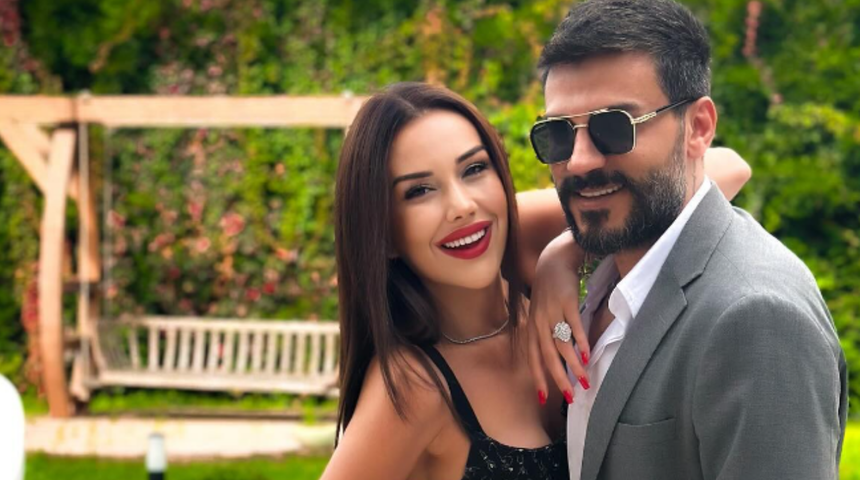 Dilan Polat'ın Anıtkabir paylaşımı tepki çekti! 'Her türlü saygısızlığı yapıp...' 