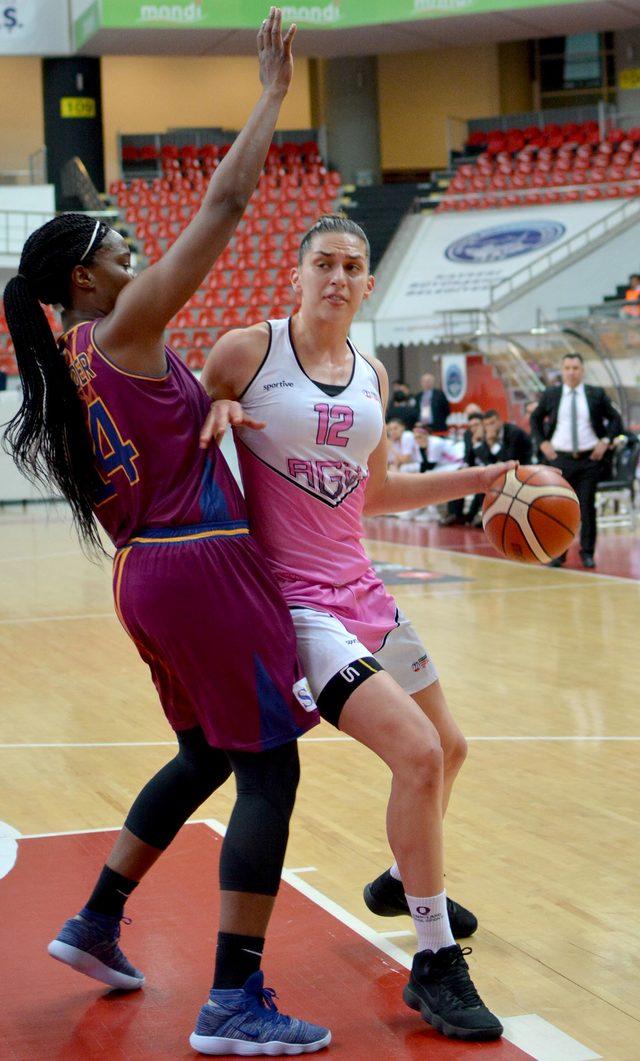 AGÜ Spor - Yakın Doğu Üniversitesi: 72 - 84