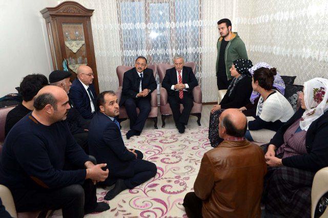 &Ouml;zhaseki: PKK nın benzeri vahşi &ouml;rg&uuml;t, Afrika nın yamyam kabilelerinde bile kalmadı (4) 4