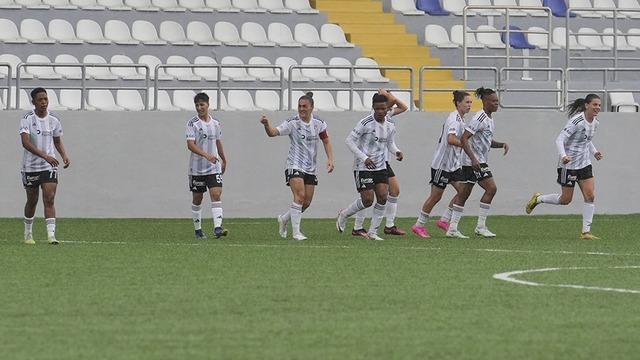 Kadın futbolunda derbiyi Beşiktaş kazandı