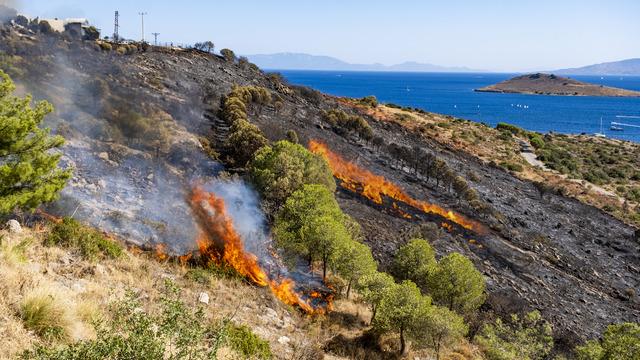 Örtü yangını nedir? Örtü yangını nasıl söndürülür?