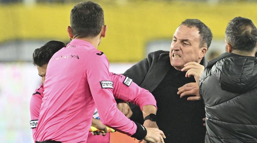 Son dakika | Hakem Halil Umut Meler'e yumruklu saldırıda karar çıktı: Faruk Koca'ya hapis cezası!