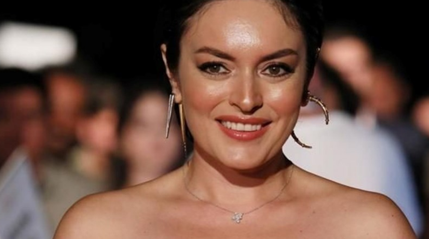 Hamile kalınca setlere ara vermişti! Ezgi Mola o diziyle ekranlara geri dönüyor! 