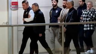 Serdar Ortaç, İbrahim Yılmaz ve Mehmet Ali Erbil'in gözaltındaki ilk görüntüleri! Bitkin halleri dikkat çekti! Erbil için tutuklama talebi