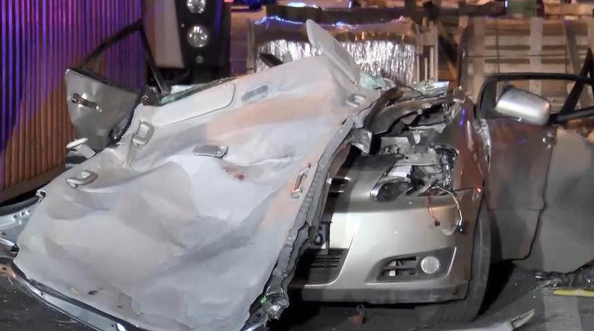 Bakırköy'de 4 kişinin hayatını kaybettiği üst geçit kazası davasında karar açıklandı! TIR şoförüne hapis cezası