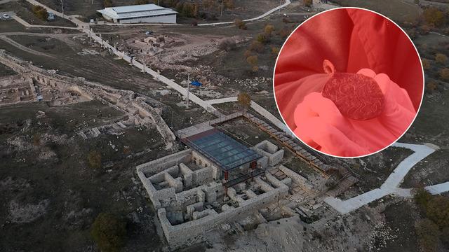 'Bu bir işaret' Daha önce hiç rastlanmadı! Kazı sırasında ortaya çıktı 'Gerçekten şaşırttı'