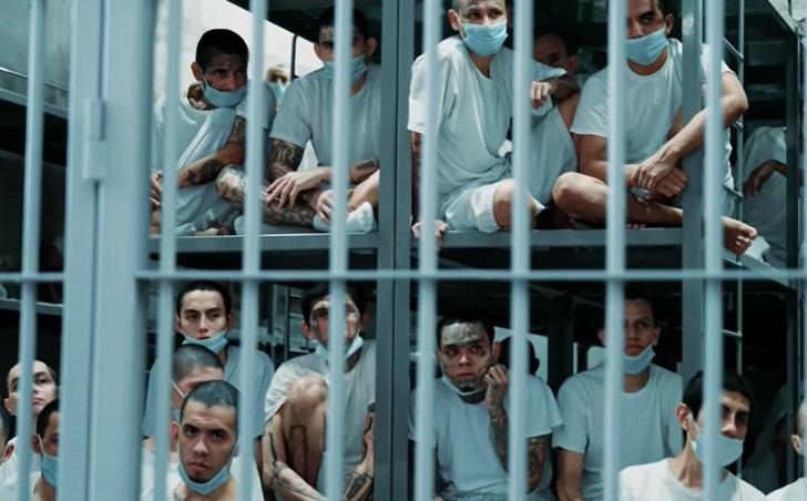 "Dünya üzerindeki cehennem" deniliyor! Türk Youtuber Alper Rende, dünyanın en büyük hapishanesi CECOT'u ziyaret etti... "Buraya giren çıkamıyor" G4