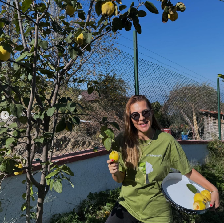 Burcu Kara doğduğu evi köhne halinden kurtardı! Köy evinde doğayla iç içe... G5