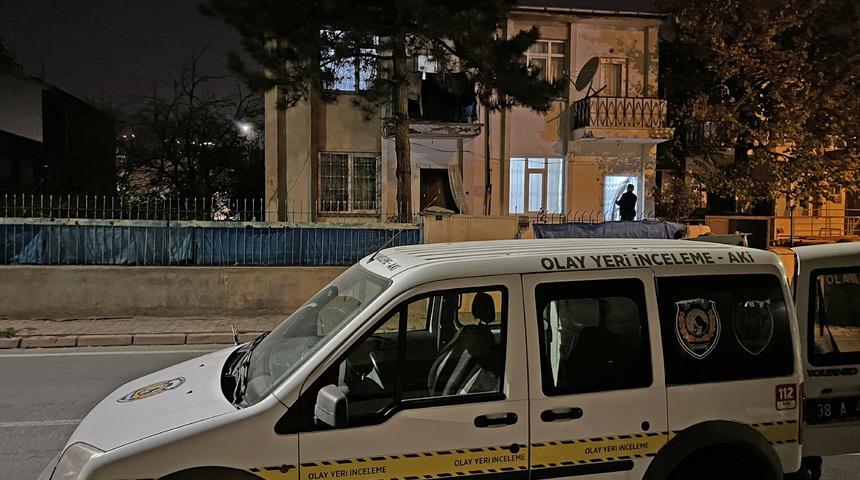 Kayseri'de apartmanın merdivenlerinden düşen kişi öldü