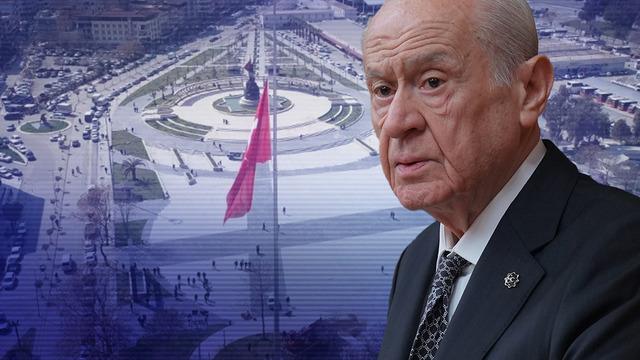 Manisa’da ‘Devlet Bahçeli’ krizi! Kent meydanının ismi değiştirildi… 