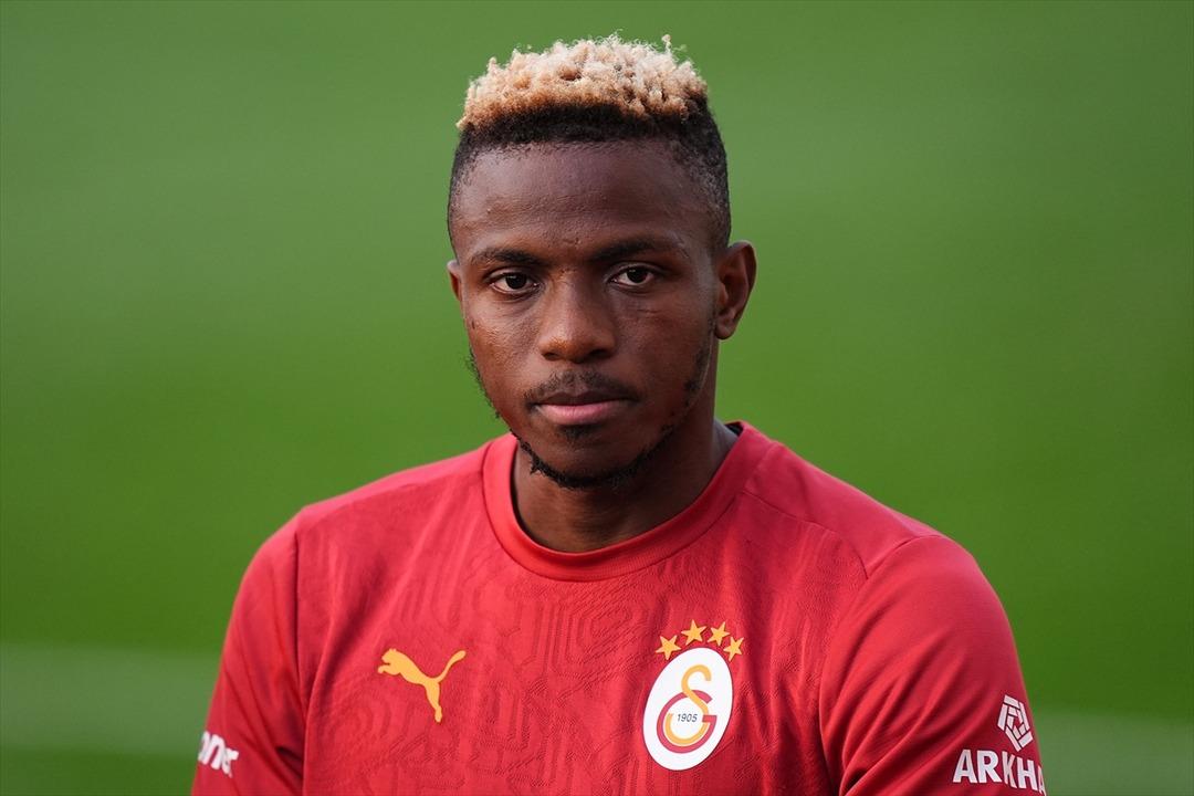 victor-osimhen-galatasaraya-geldigi-icin-mutlu_22f4556