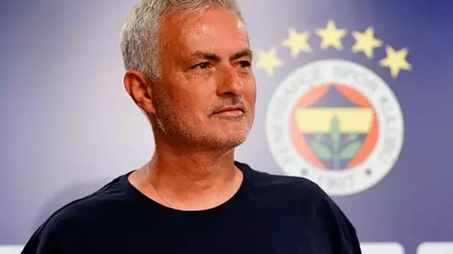 Fenerbahçe, ilk transferini yaptı!