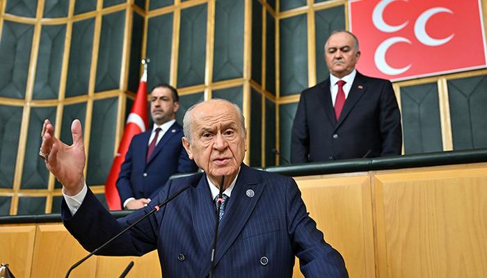  Bahçeli'den Özgür Özel'e: "Yargıya saygı duy, partinde otur"