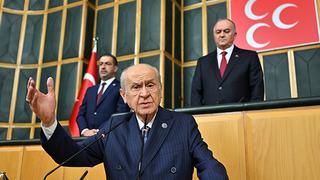 SON DAKİKA | Bahçeli uyardı, Özgür Özel tavsiye verdi! Yargıya saygı duy, partinde otur çıkışına jet yanıt geldi