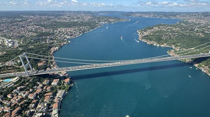 İstanbul Boğazı'nda gemi trafiği ikinci bir duyuruya kadar çift yönlü askıya alındı! 