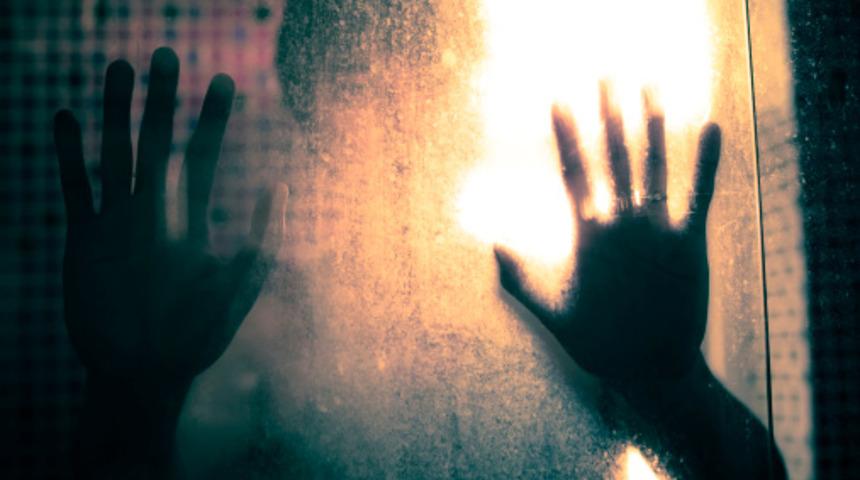 34 yaşındaki adam banyoya girdi ve saatlerce çıkmadı! Ailesi kapıyı açtığında dehşet verici bir manzaraya tanık oldu