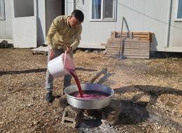 'Nar diyarı' Samsat'ta nar ekşisi üretimi başladı! 15 kilosundan 1 litre çıkıyor