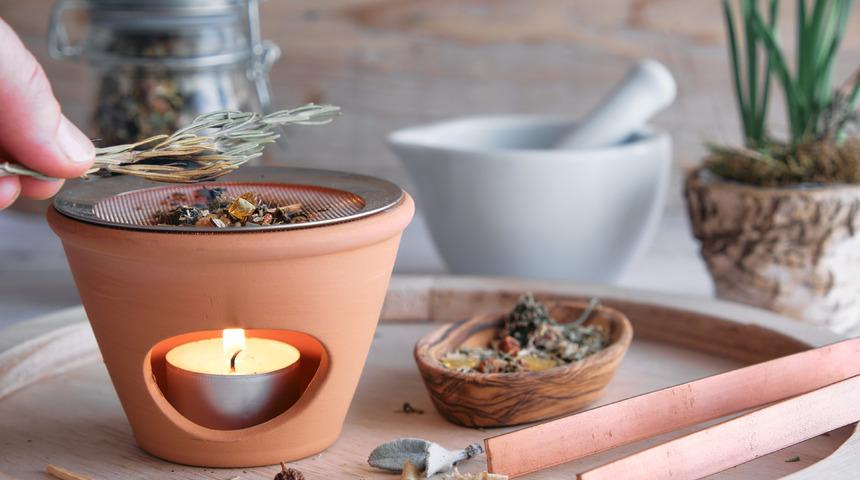 Buhurdanlık nedir? Buhurdanlık ne işe yarar ve nasıl kullanılır?