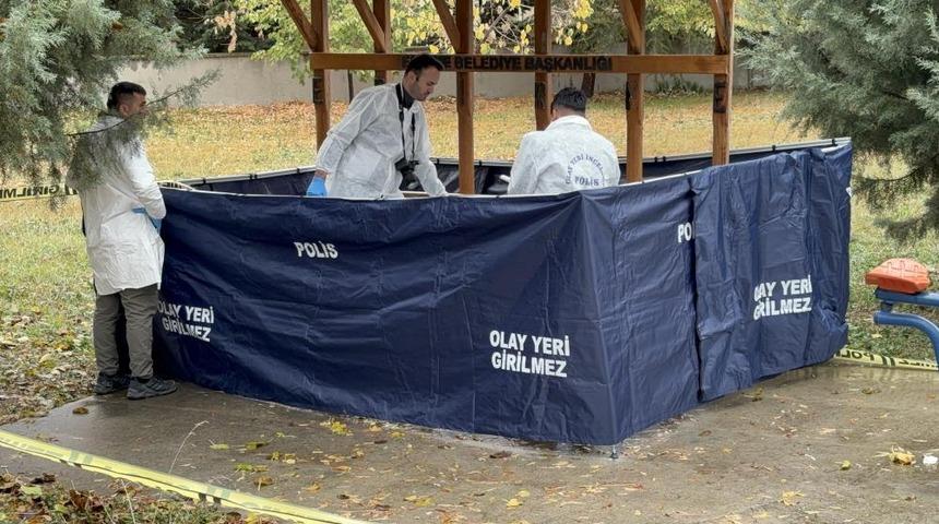 Edirne'de kadının sır ölümü! Parktan cesedi çıktı...